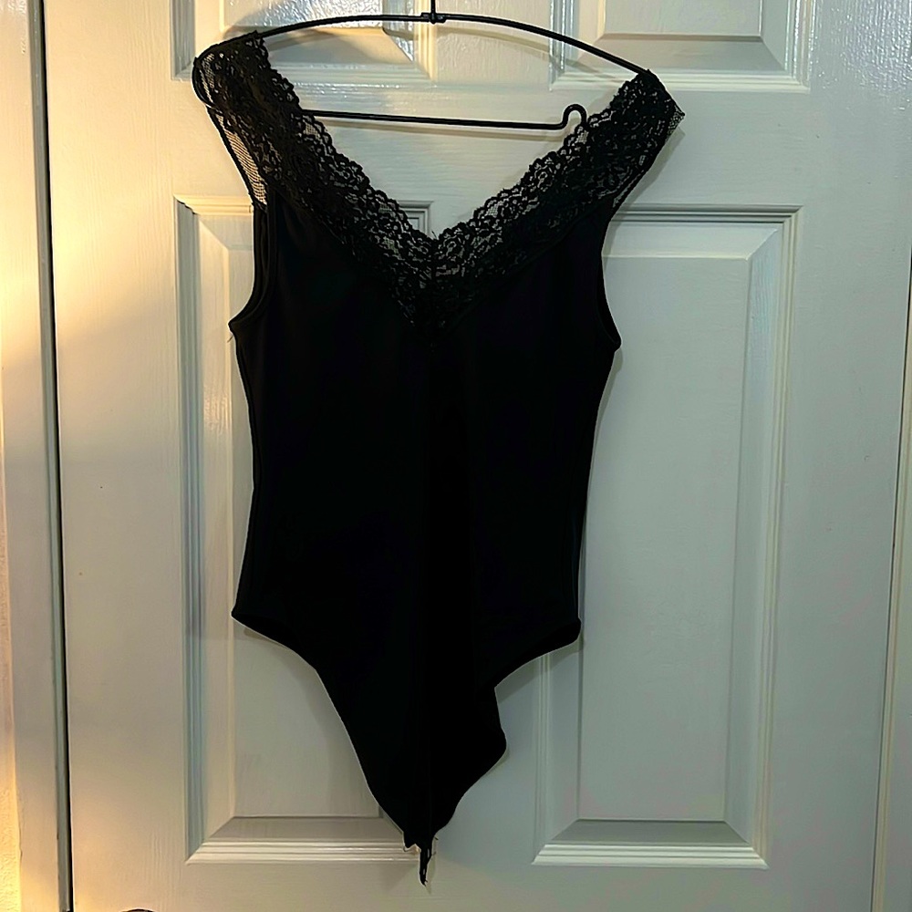 Zara bodysuit size small